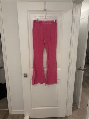 NWOT Women's Pink Flared Leggings